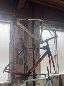 突っ張り棒タイプスタンド