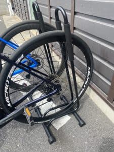 ディスクブレーキ用スタンド