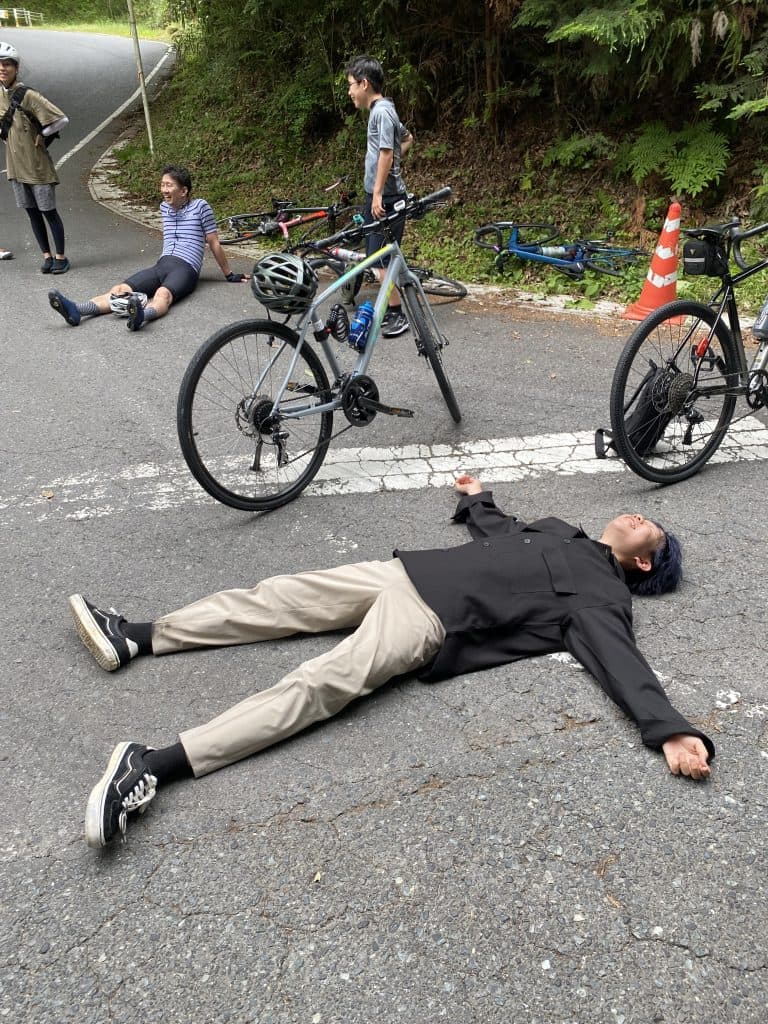 ランチ後の坂